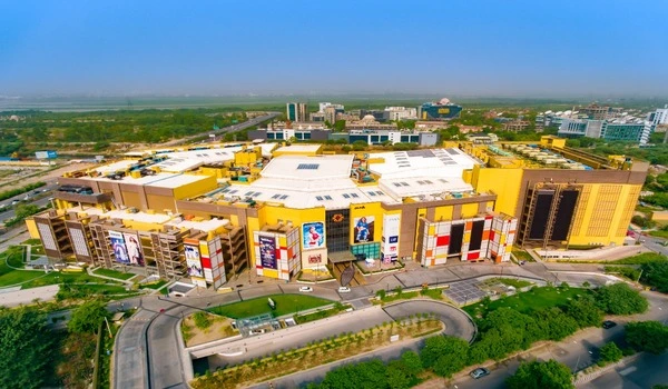 Featured Image of DLF Mall of India