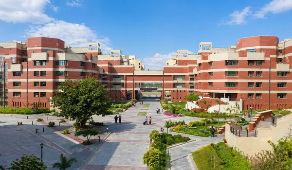 Best Schools and Colleges Guide for Sector 150 Noida Families 2026